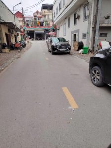 Đất đấu giá Phụng Công - Trung tâm Thị trấn Văn Giang, 7 chỗ, DT 72 m2, MT 5.1 m, chỉ hơn 3 tỷ