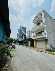 70m2 kinh doanh sầm uất tại khu đấu giá vòng xuyến Văn Giang 4,3ha, mặt tiền 5m