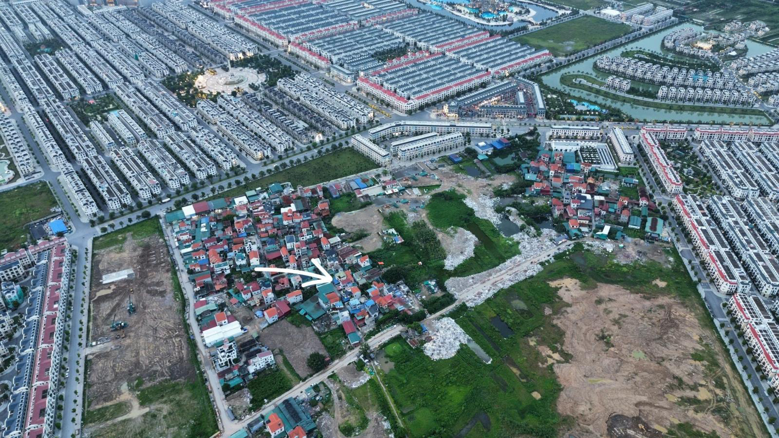 Sở hữu đất nền 209,3 m² độc nhất gần TT Vinhome Ocean Park 2, nở hậu, sổ đỏ chính chủ, tiềm năng đầu tư
