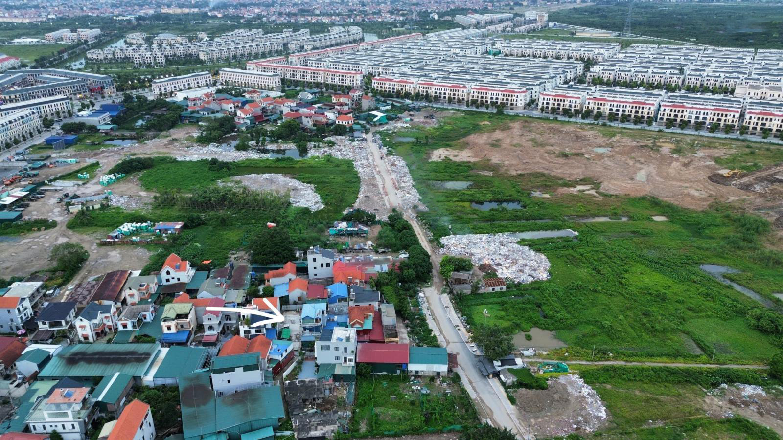 Sở hữu đất nền 209,3 m² độc nhất gần TT Vinhome Ocean Park 2, nở hậu, sổ đỏ chính chủ, tiềm năng đầu tư